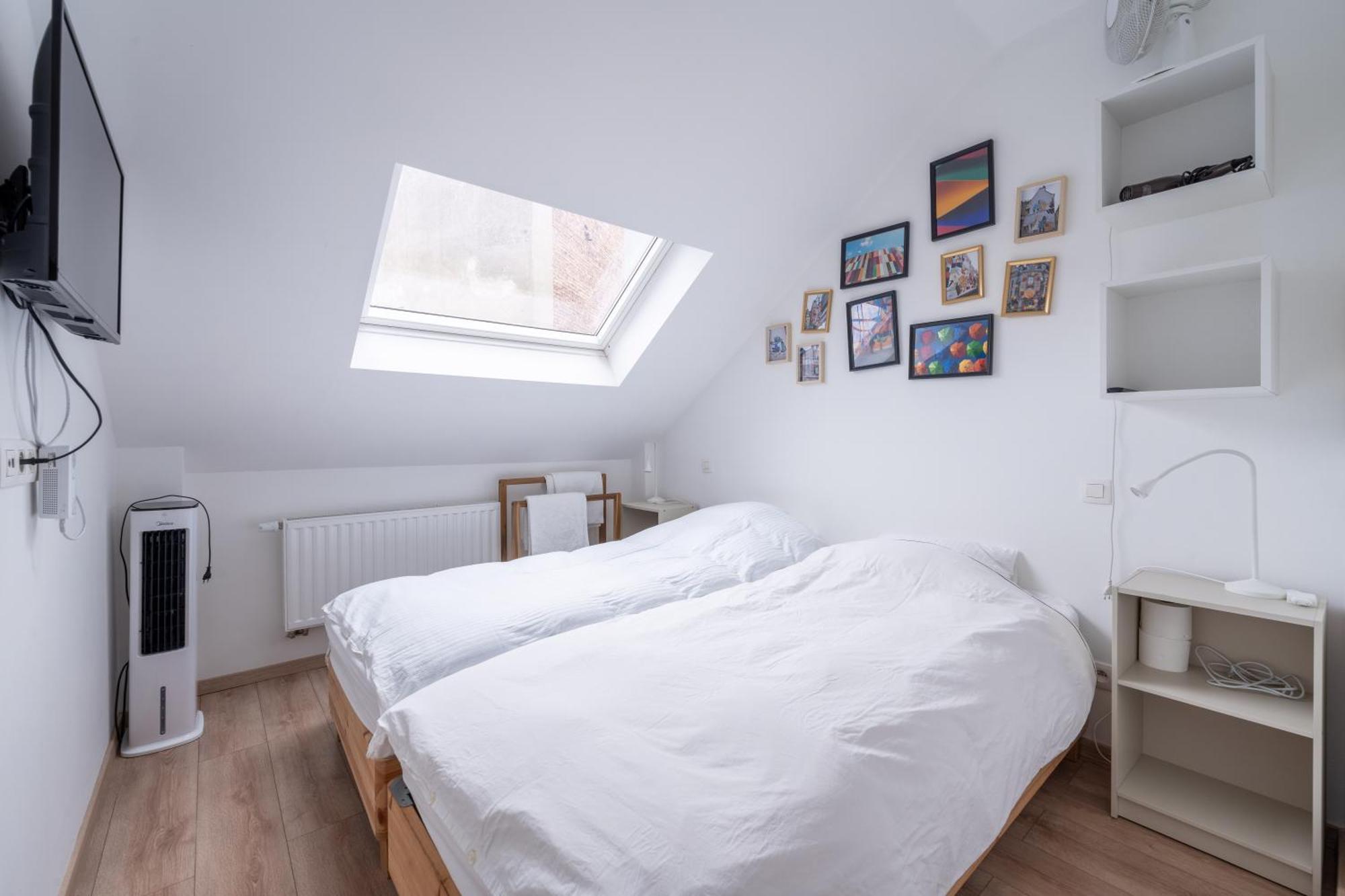 Appartement 6 Bedroom House With Private Bathrooms In Bxl Downtown *